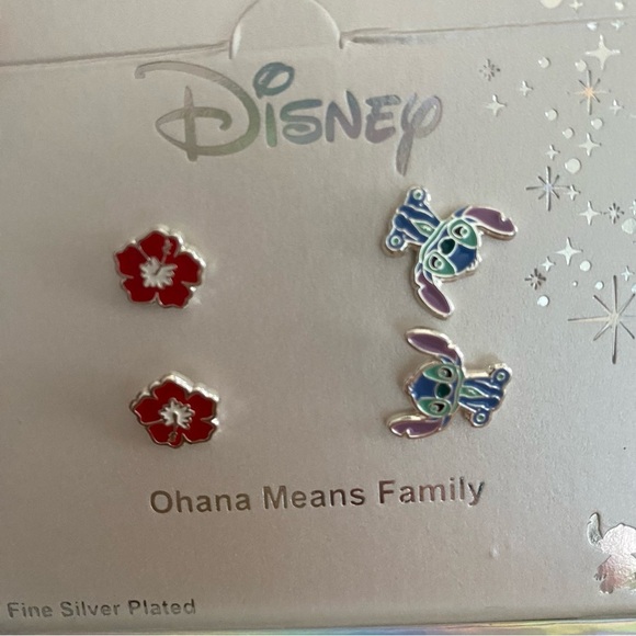 Disney Lilo & Stitch Silver Plated Earrings Set Used in box like new - Picture 7 of 8